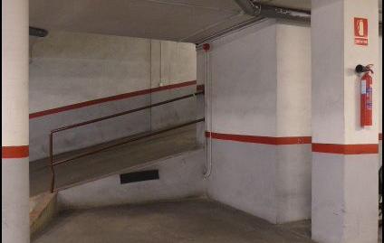 Foto 2 de Garaje de alquiler en Riera de Les Cassoles, 20, Vila de Gràcia,  Barcelona Capital