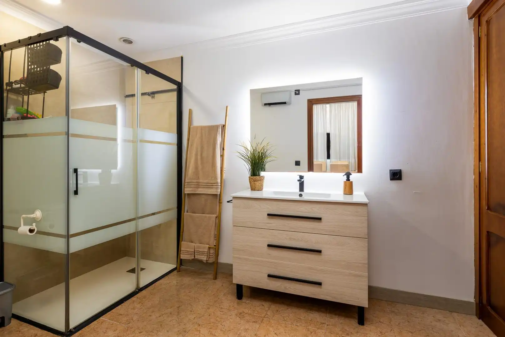 Planta baja en venta en S'Arenal