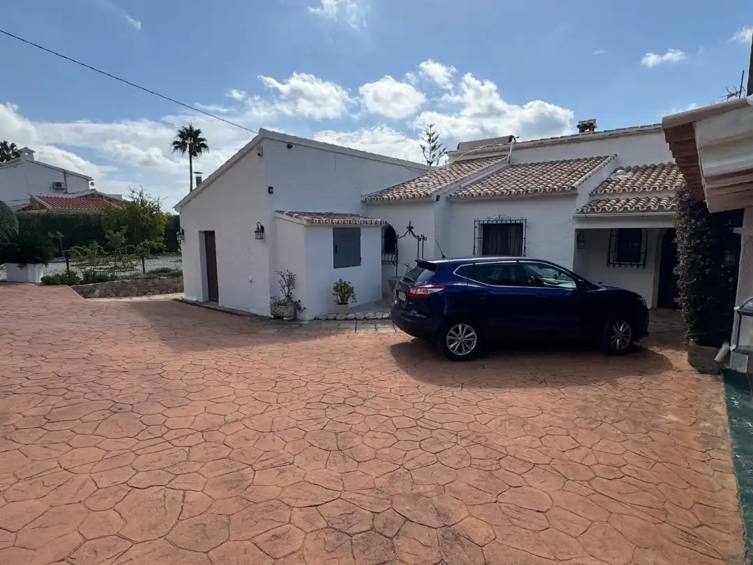 Vista exterior de Casa o chalet en venta en Montgó - Ermita