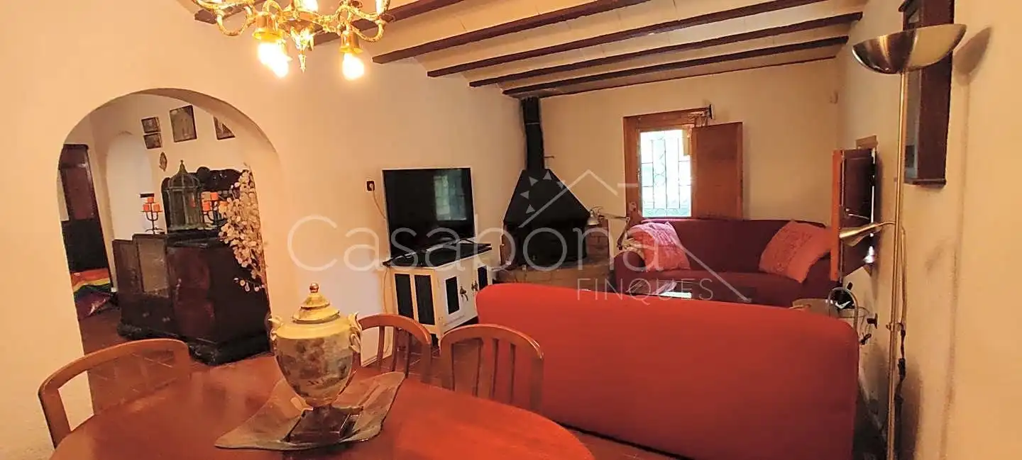 Sala de estar de Finca rústica en venta en Arbúcies con Jardín privado, Terraza y Amueblado