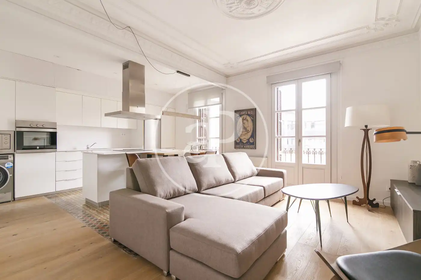 Flat for rent in Carrer de Gravina, El Raval