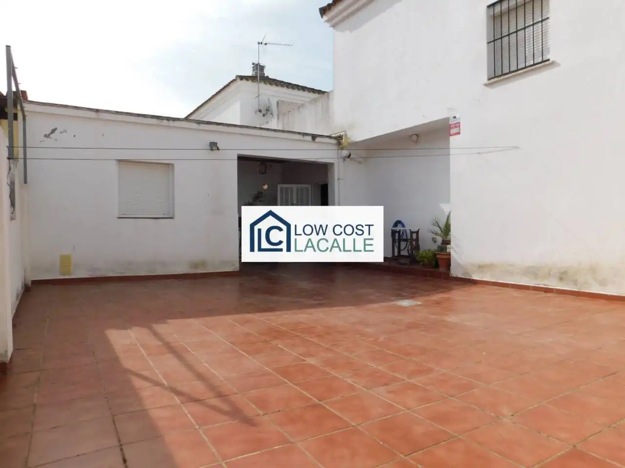 Vista exterior de Casa o chalet en venta en Jerez de la Frontera con Terraza