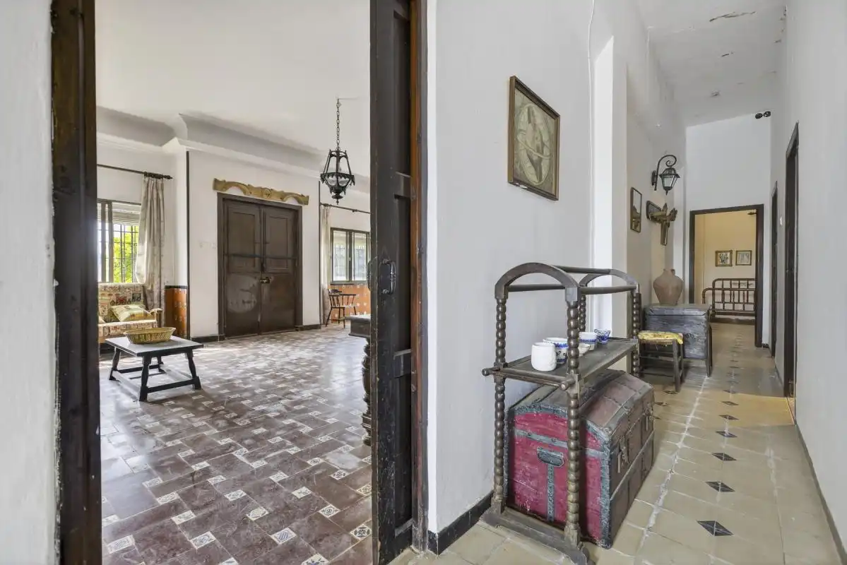 Country house zum Verkauf in Lora del Río mit Heizung, Privatgarten und Terrasse