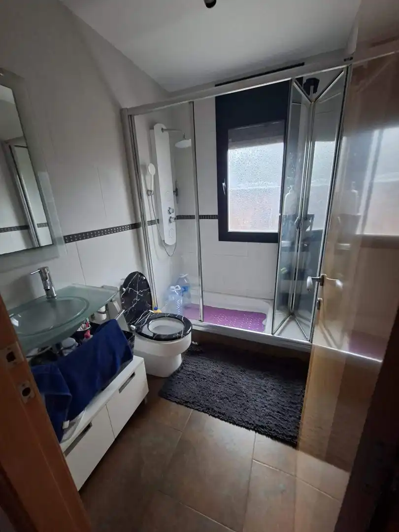 Baño de Casa o chalet en venta en Vallirana con Aire acondicionado, Jardín privado y Balcón