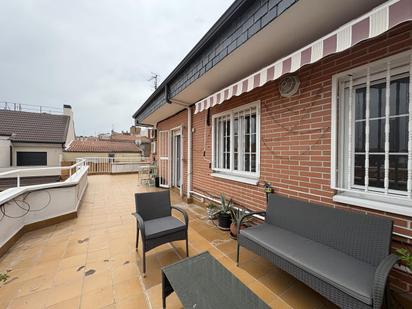 Terrassa de Dúplex de lloguer en  Madrid Capital amb Aire condicionat, Calefacció i Parquet