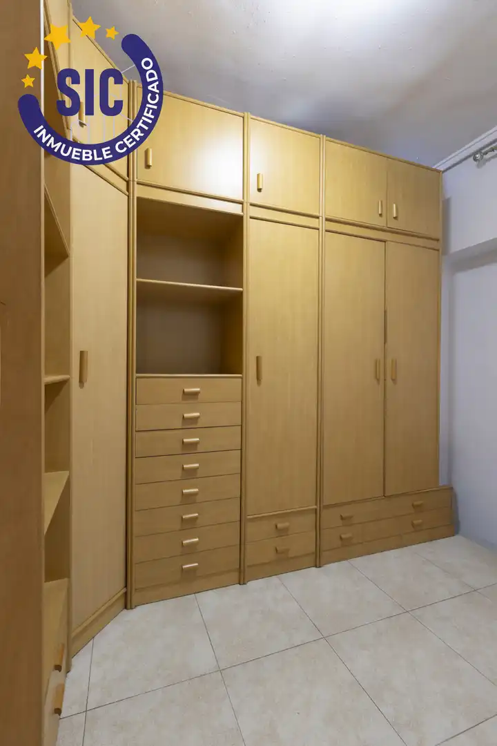 Habitación de Piso en venta en Quatre Carreres