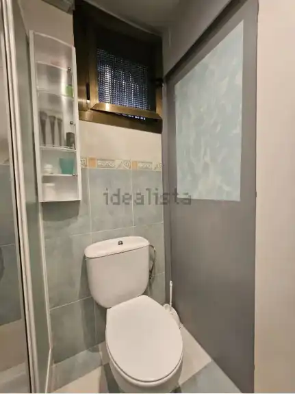 Bany de Estudi en venda en Aisa amb Calefacció, Parquet i Moblat