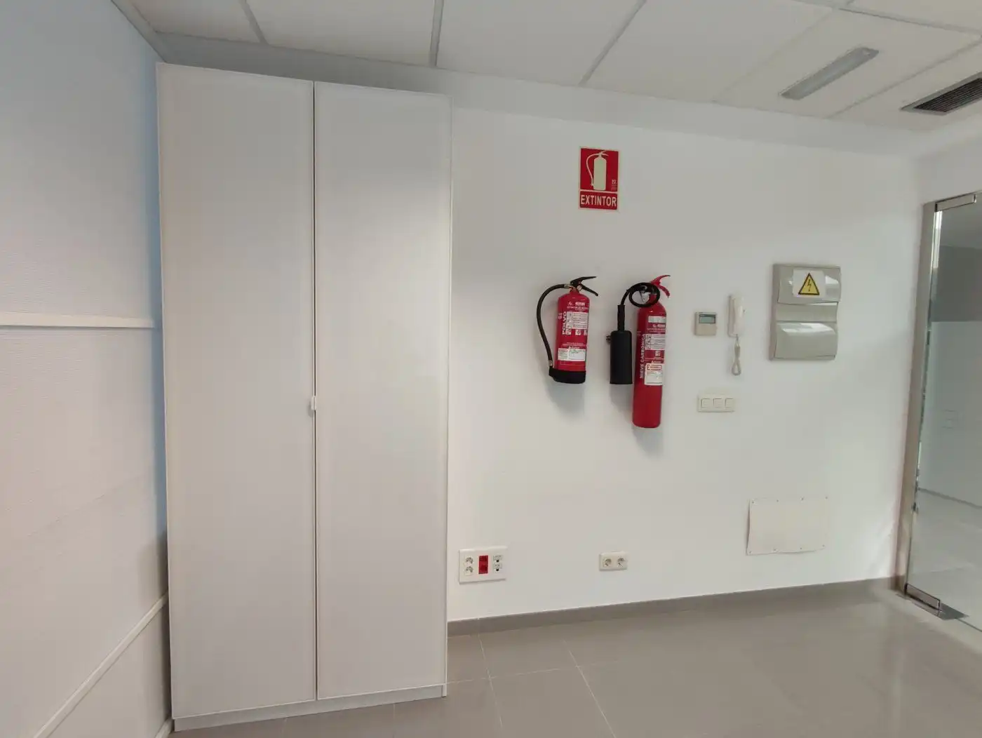 Oficina amb ascensor en venda a Barrios rurales del oeste, imagen 25