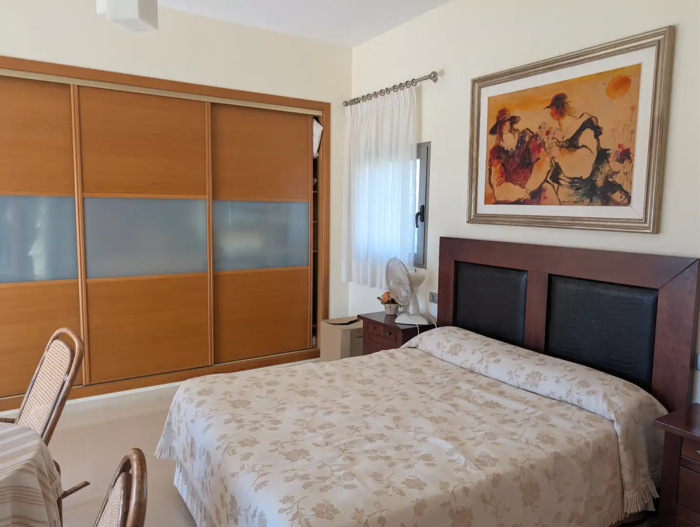 Habitación de Casa o chalet en venta en Castellón de la Plana / Castelló de la Plana con Calefacción, Jardín privado y Terraza