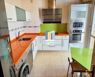 Kitchen of Flat for sale in Zamora Capital   with Heating