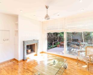 Living room of Apartment for sale in Sant Cugat del Vallès  with Terrace