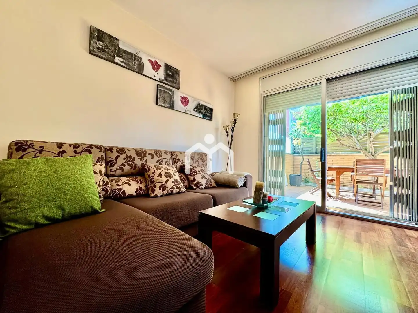 Sala de estar de Piso en venta en Montgat con Aire acondicionado, Calefacción y Parquet