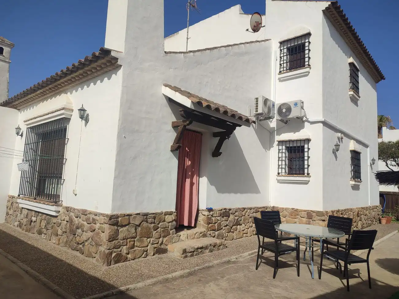 Exterior view of Houses for rent in Conil de la Frontera  with Terrace