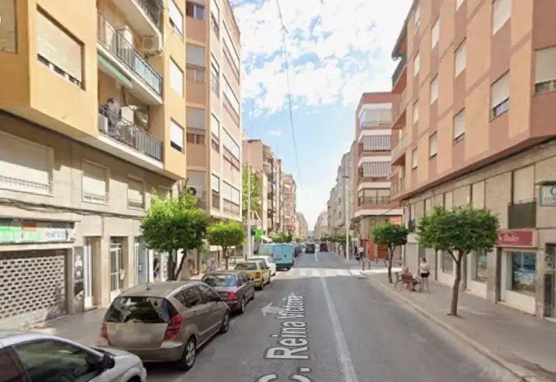 Piano terra in vendita a Elche ciudad, imagen 2