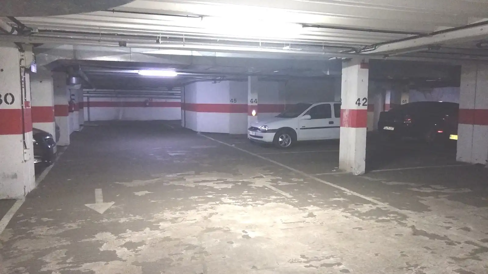 Aparcament amb ascensor en venda a Calle Condesa Mencía 119, imagen 2