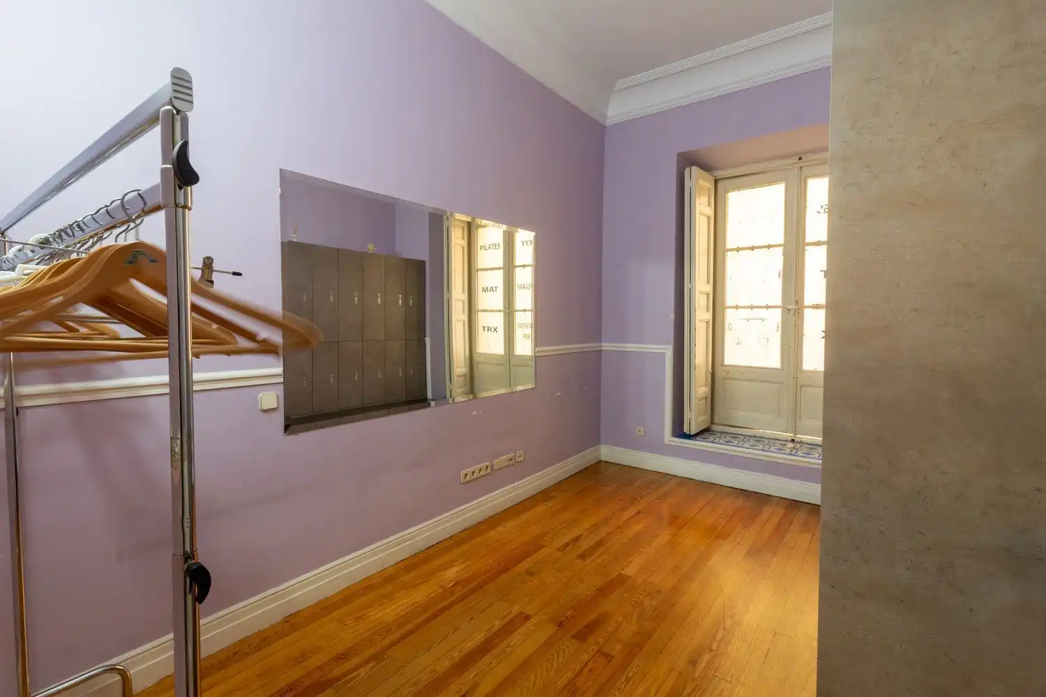 Bedroom of Office for sale in Madrid  with Air Conditioner and Heating