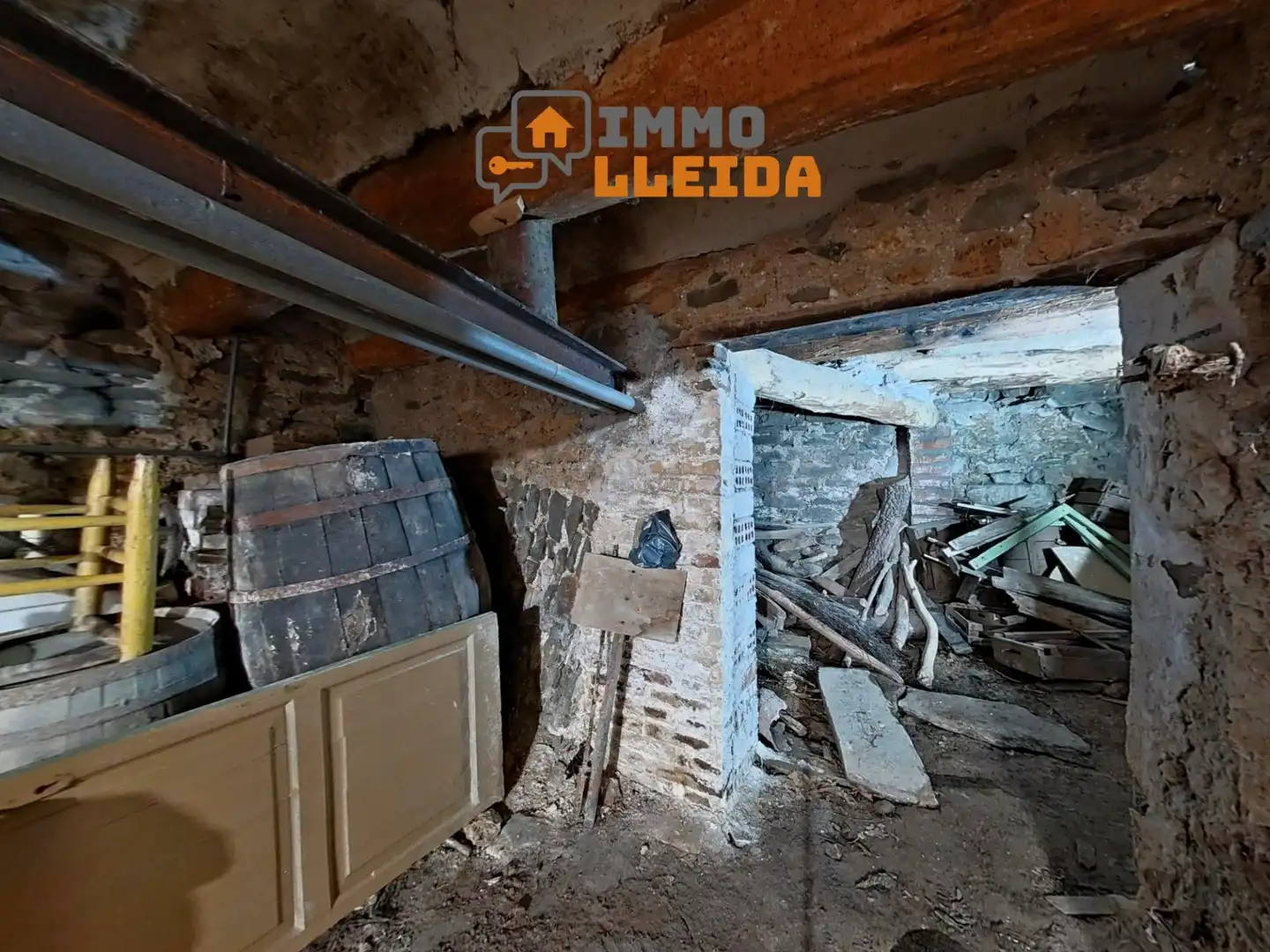 Casa o chalet en venta en Àger con Jardín privado, Trastero y Amueblado