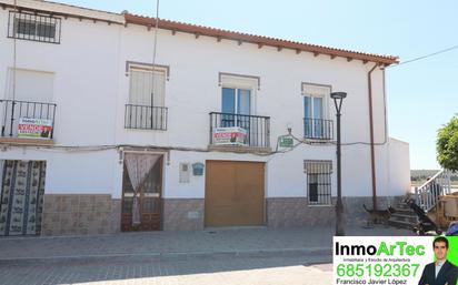 Exterior view of House or chalet for sale in Illora  with Private garden, Storage room and Furnished