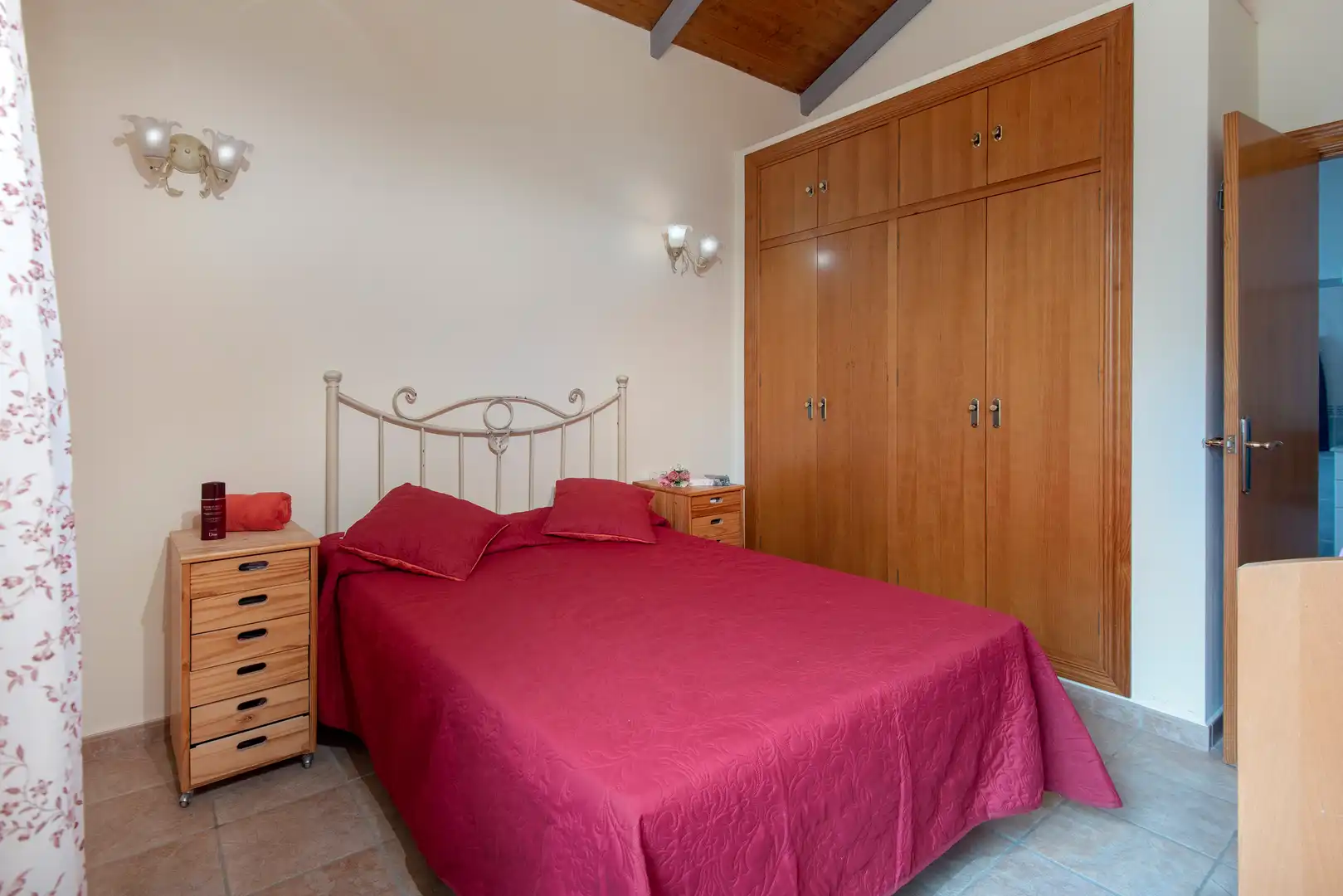 Schlafzimmer von Haus oder Chalet zum Verkauf in Alhaurín de la Torre mit Klimaanlage, Privatgarten und Terrasse