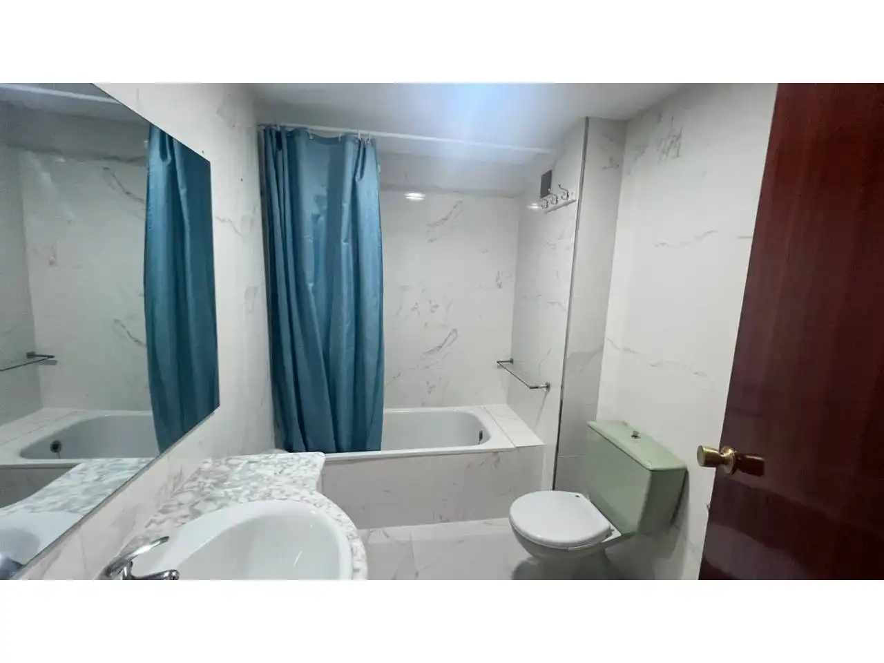 Flat for rent in Avenida Pere IV, Llombai