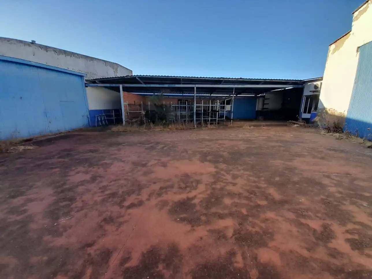 Exterior view of Industrial buildings for sale in Almodóvar del Campo