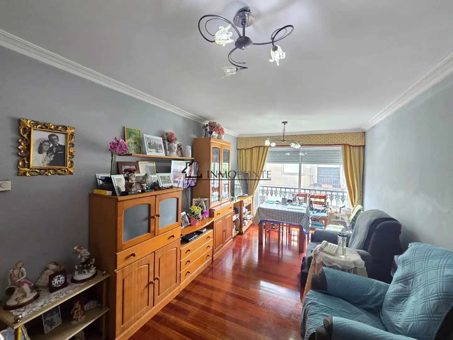 Sala de estar de Piso en venta en Pontevedra Capital  con Calefacción y Trastero