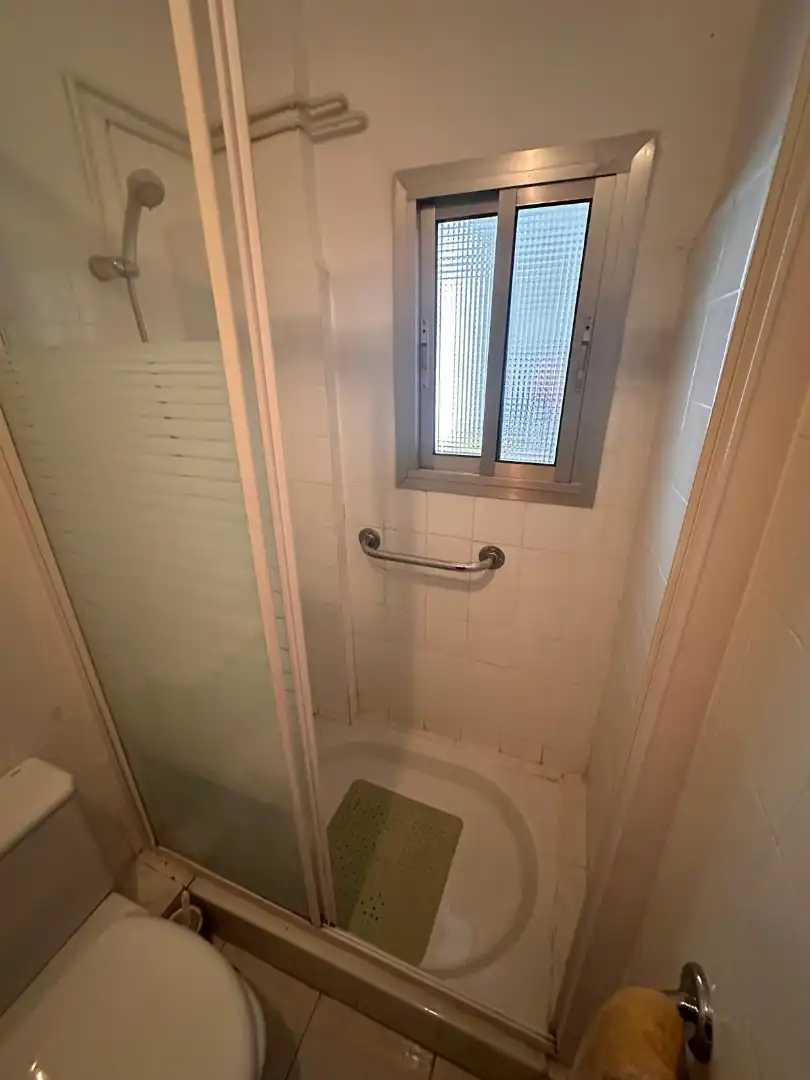 Badezimmer von Wohnung zum Verkauf in Valladolid mit Heizung, Möbliert und Balkon