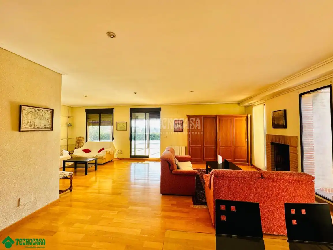Sala de estar de Casa o chalet en venta en Layos con Calefacción y Jardín privado