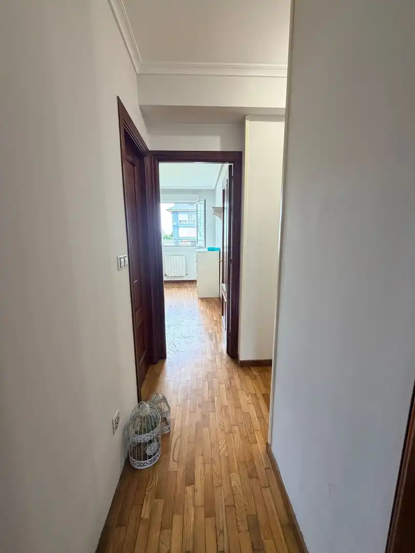 Piso en venta en Navia con Calefacción y Piscina