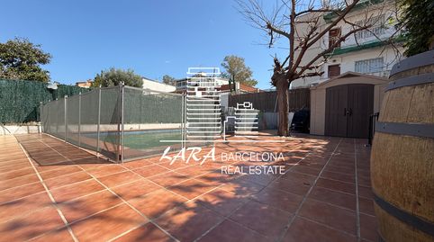 Foto 3 de Casa adosada en venda a Bellamar, Castelldefels