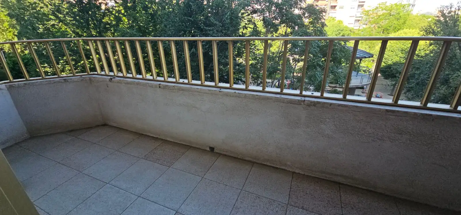 Terrasse von Wohnung zum Verkauf in Puertollano mit Heizung, Abstellraum und Möbliert