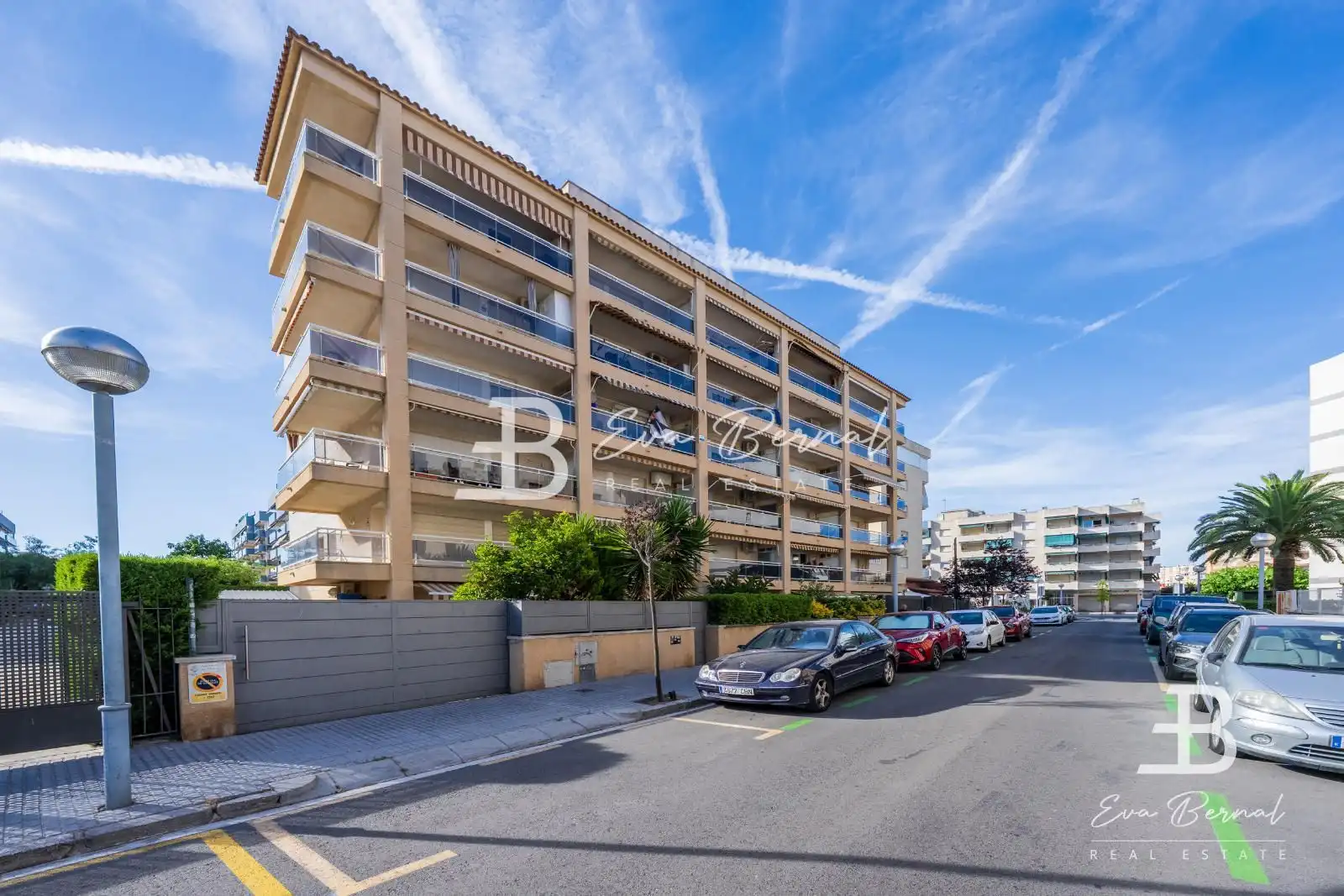 Außenansicht von Wohnung zum Verkauf in Vila-seca mit Klimaanlage, Heizung und Terrasse