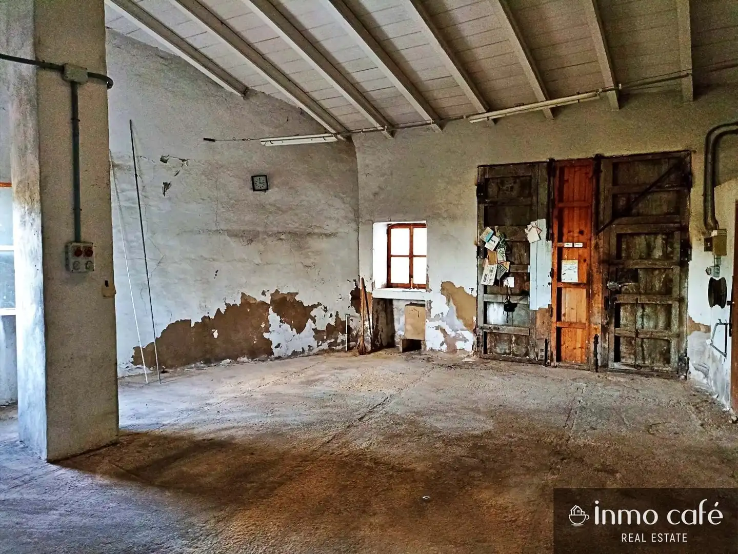 Casa adosada en venda en Biar