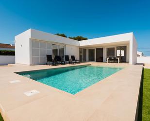 Swimming pool of House or chalet for sale in Ciutadella de Menorca  with Air Conditioner, Private garden and Terrace