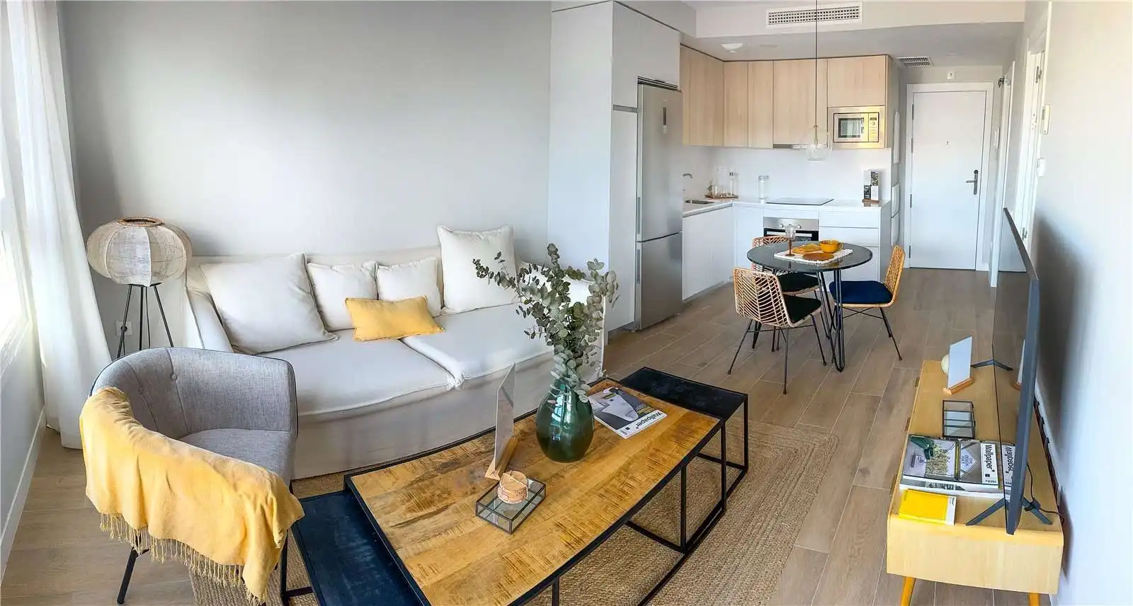 Living room of Apartments for share in Madrid  with Air Conditioner, Terrace and Furnished