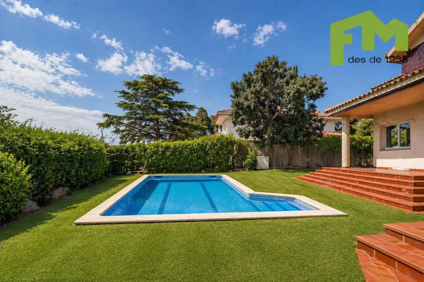 Piscina de Casa o chalet en venta en El Masnou con Calefacción, Jardín privado y Terraza