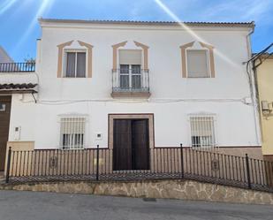 Exterior view of House or chalet for sale in Cuevas de San Marcos  with Private garden and Balcony