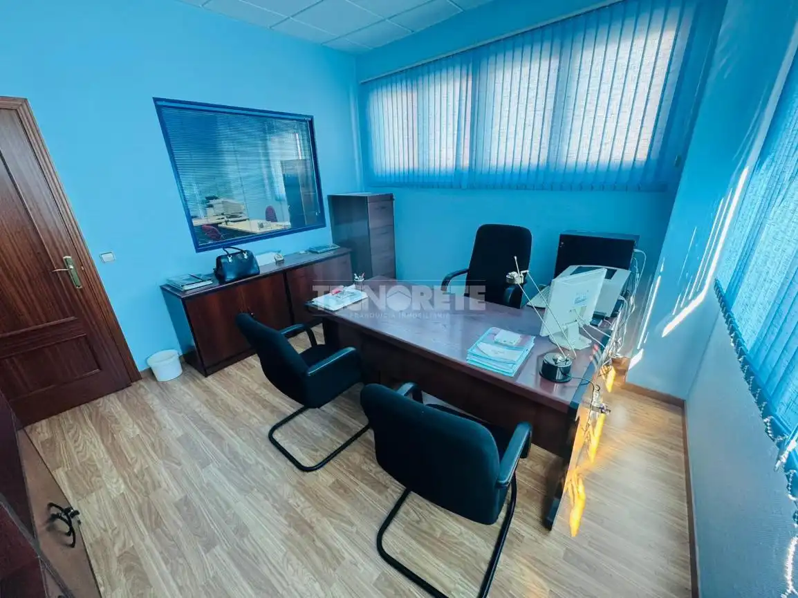 Office space to rent in Rda. Buenavista, imagen 10