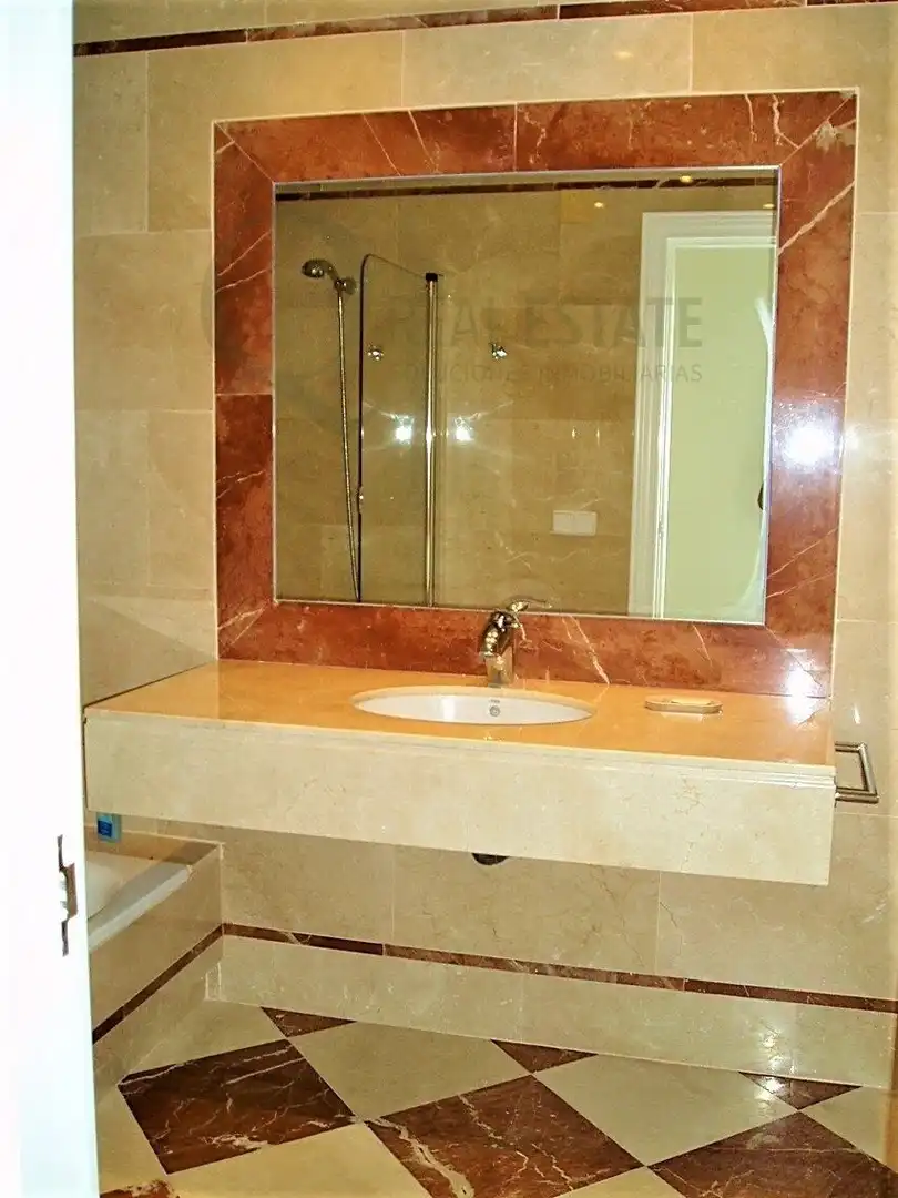 Chalet con terraza en alquiler en Playa de San Juan - El Cabo de las Huertas, imagen 30