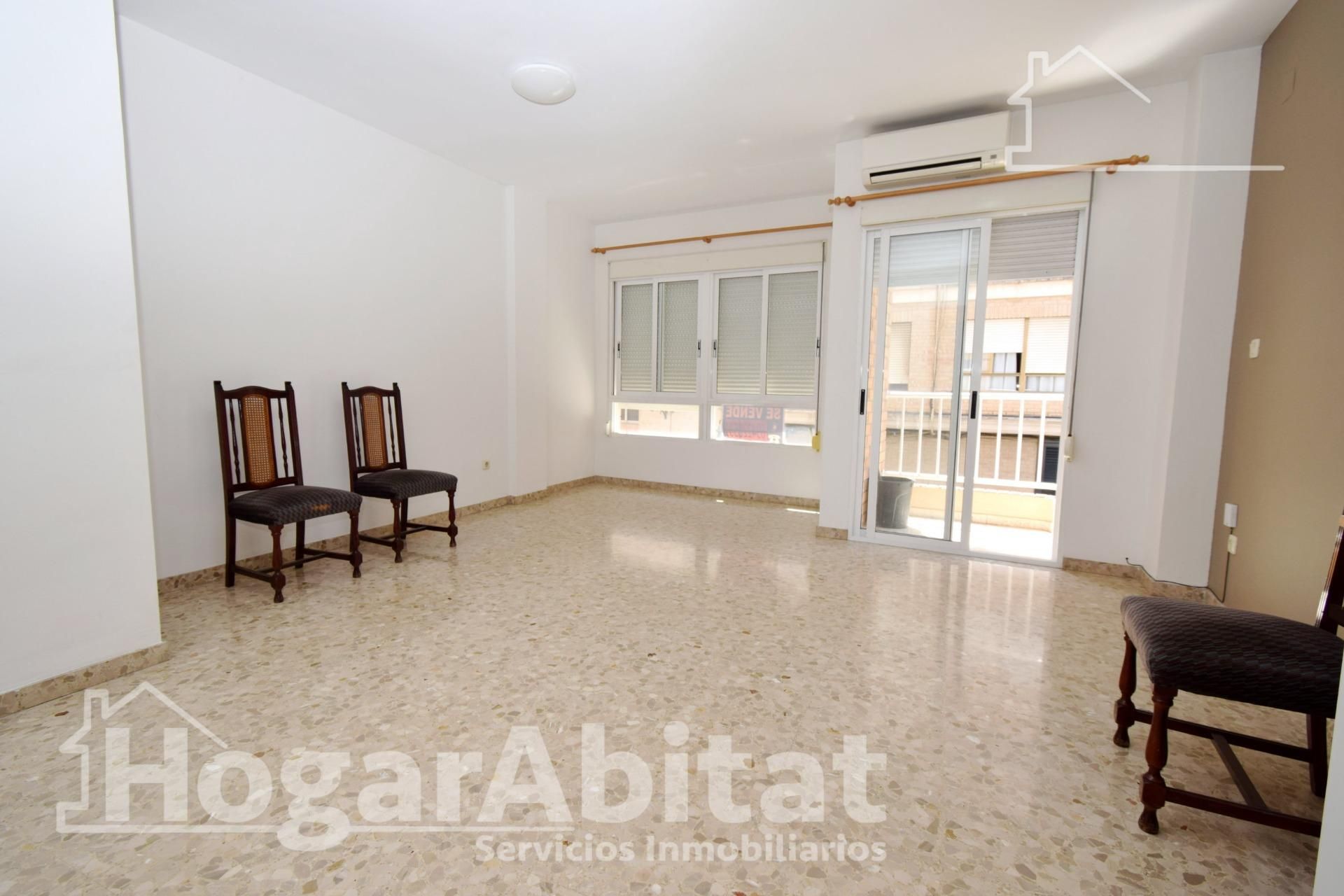Sala d'estar de Pis en venda en Sueca amb Aire condicionat, Calefacció i Balcó
