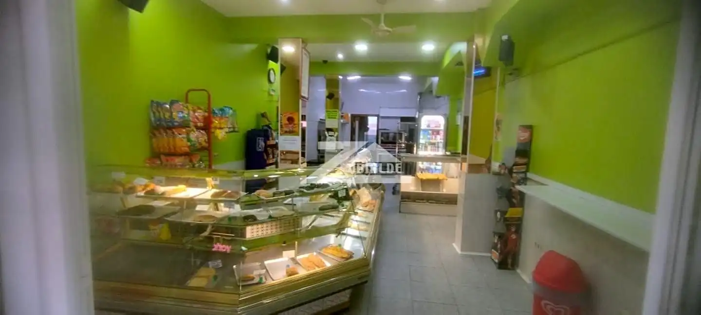 Business premises for sale in Calle San Juan Kalea