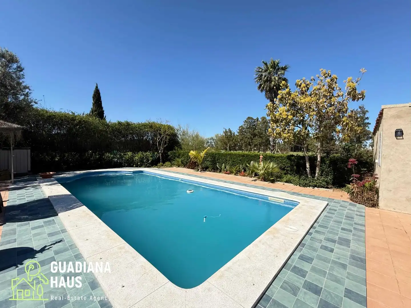 Swimming pool of Houses for sale in Ayamonte  with Air Conditioner, Private garden and Terrace