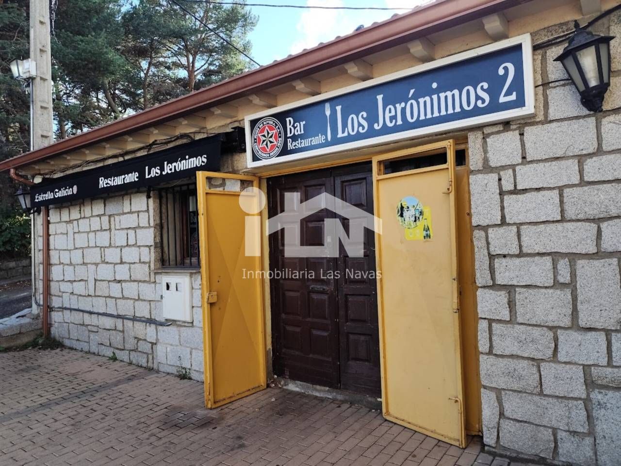 Local en venda en Herradón de Pinares amb Aire condicionat