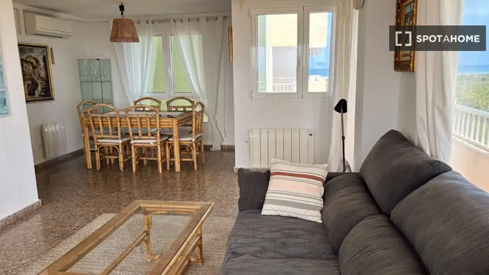 Sala de estar de Piso de alquiler en Valencia con Aire acondicionado, Calefacción y Amueblado