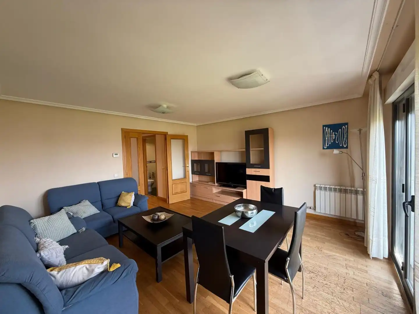 Sala de estar de Piso de alquiler en Salamanca con Calefacción, Amueblado y Balcón