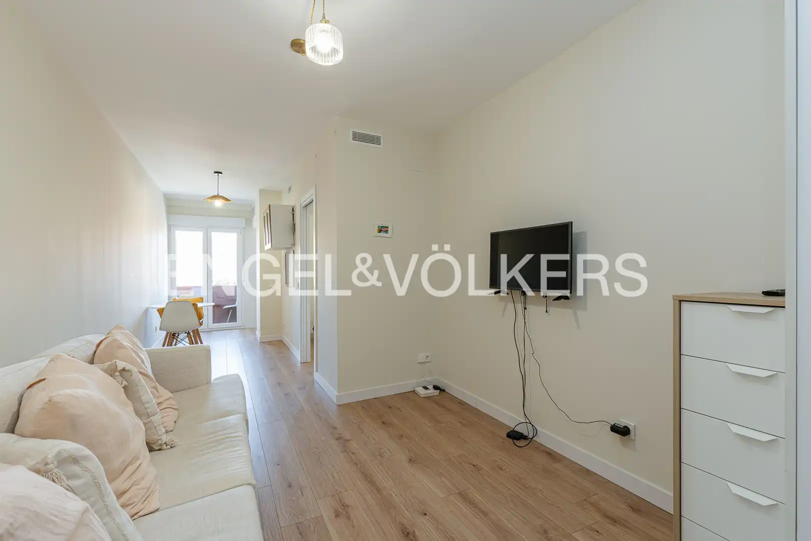 Wohnzimmer von Wohnung zur Miete in Madrid mit Klimaanlage, Heizung und Schwimmbad