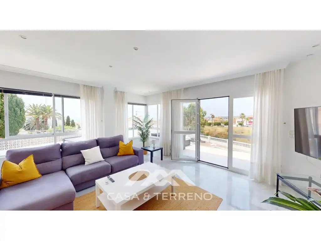 House with terrace for sale in Calle Claveles, imagen 7