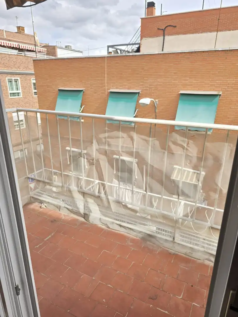 Balcony of Flat for sale in Usera