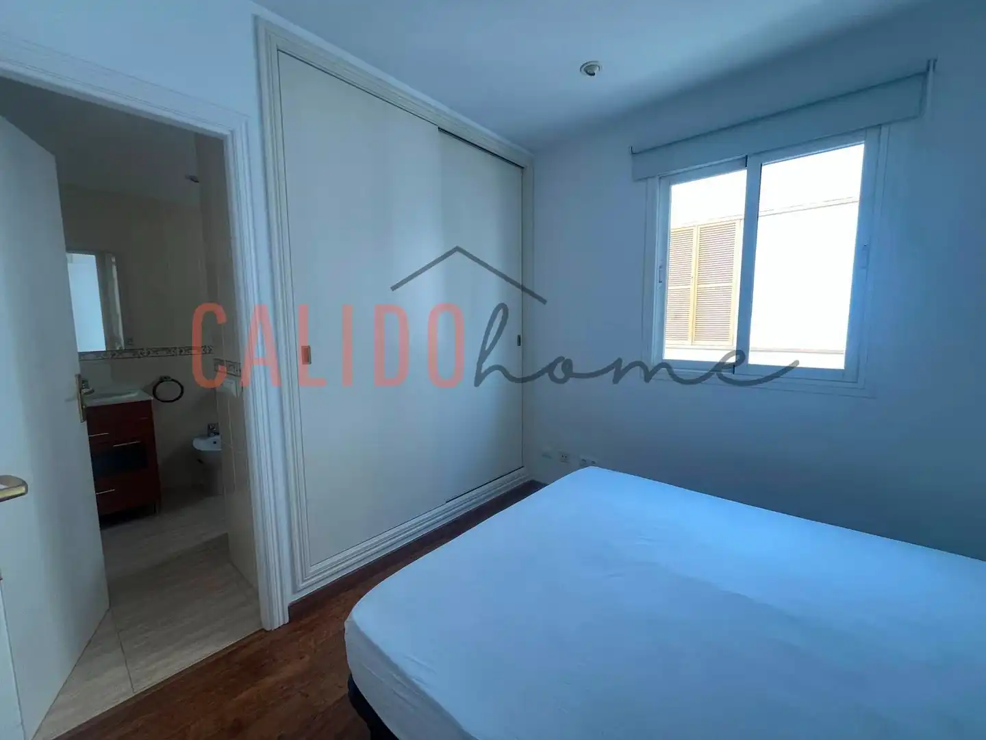 Habitación de Casa adosada de alquiler en  Palma de Mallorca con Aire acondicionado, Parquet y Terraza