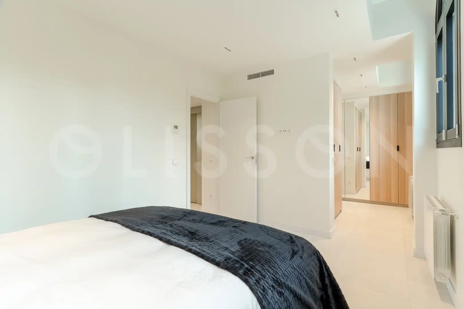 Bedroom of Houses for sale in Madrid  with Air Conditioner, Heating and Private garden